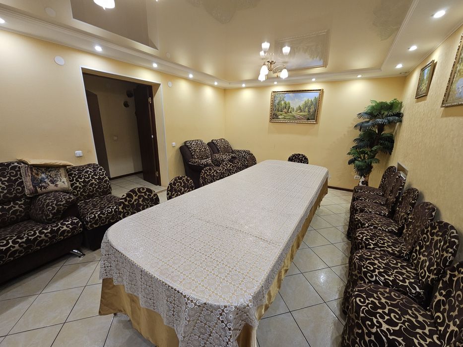 Продам 4 мягких кресла