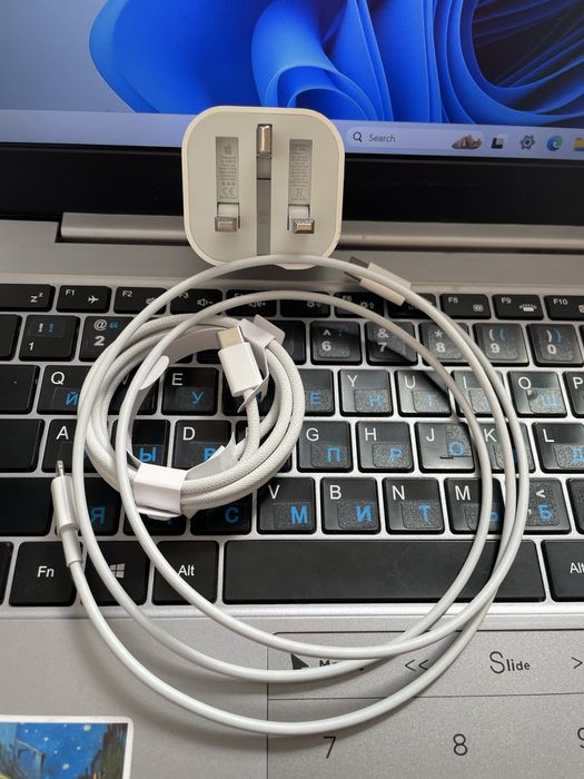 Iphone zaryadka  Apple adapter galofka 20w iphone zaryadchik