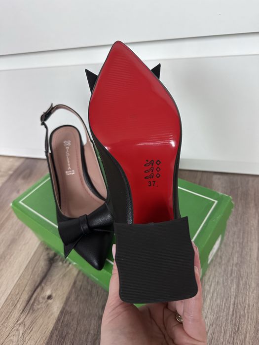 Pantofi damă decupați cu toc gros