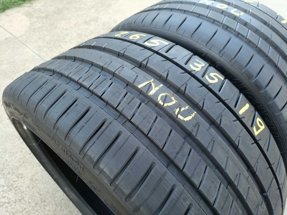 Doua anvelope noi de vara 265 35 19 michelin pilot super sport