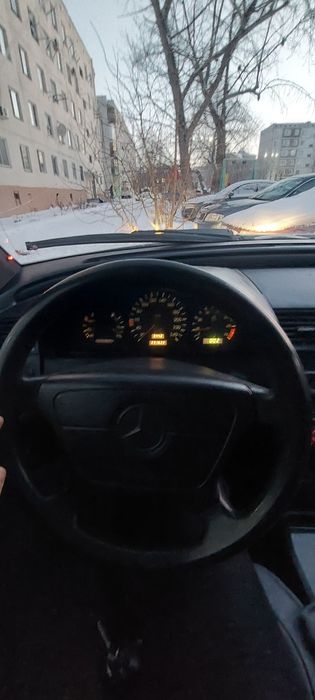 Мерседес с180 202