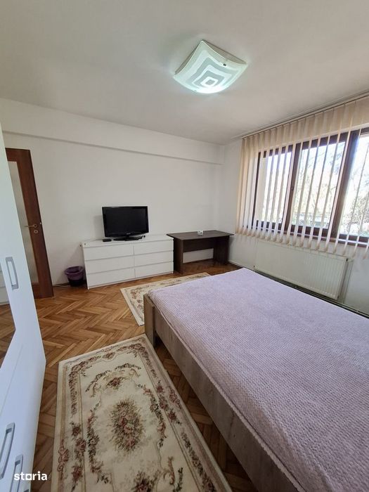 Apartament 2 camere+ bucătărie- Cartier Gruia strada Vânătorului