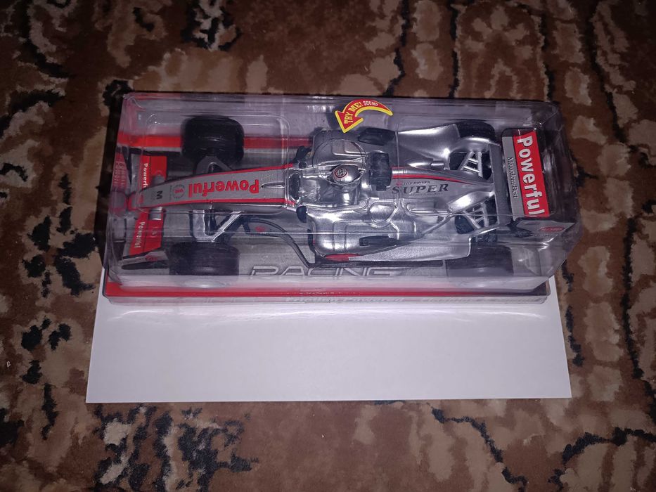 Гоночный болид F1