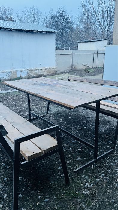 Садовый стол, бамперы клбальт