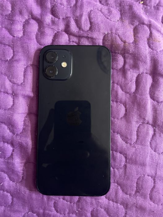 vand Iphone 12