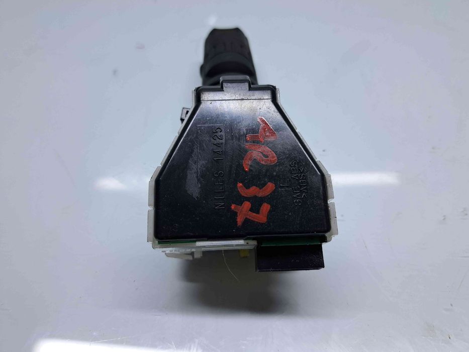 Maneta semnalizare Nissan Navara (D40) [Fabr 2005-2014] OEM