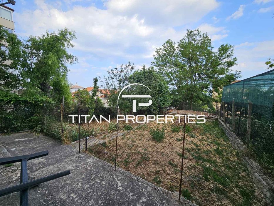 Продава се Къща в Варна, Виница - 350 кв.м за 1000 €/кв.м - Снимка #17