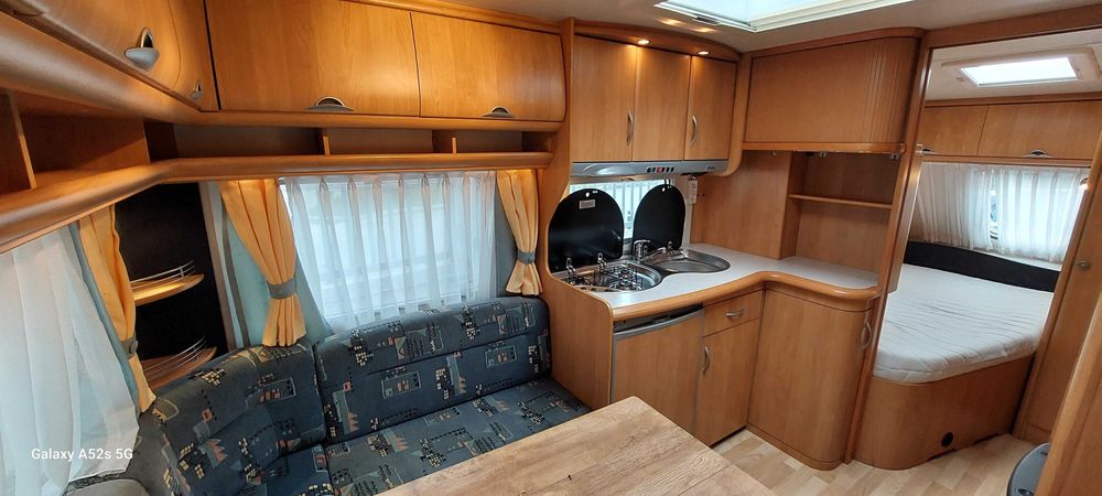 Rulota HOBBY EXCELENT Easy 460 din 2004 avem in stoc 15 rulote