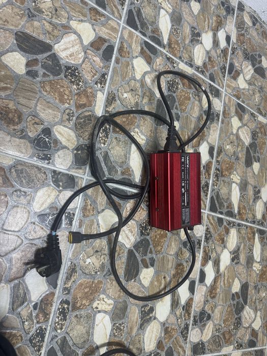 Incarcator universal 48v