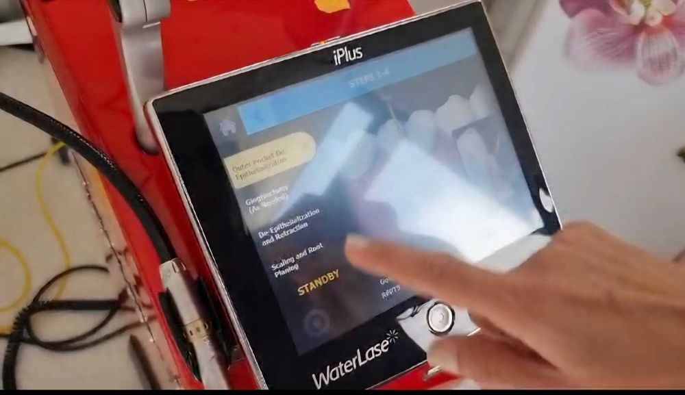 Laser dentar BIOLASE Waterlase iPlus 2.0 ca nou 10 ore