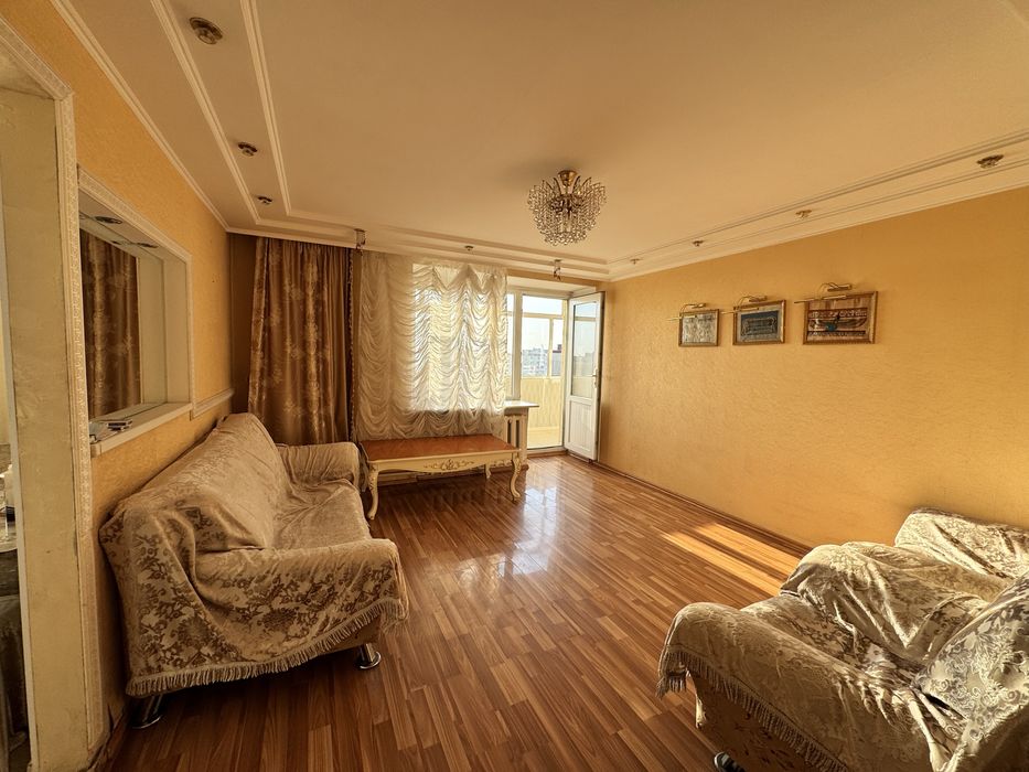 Продажа 4 комн. кв. - пр. Республики 32