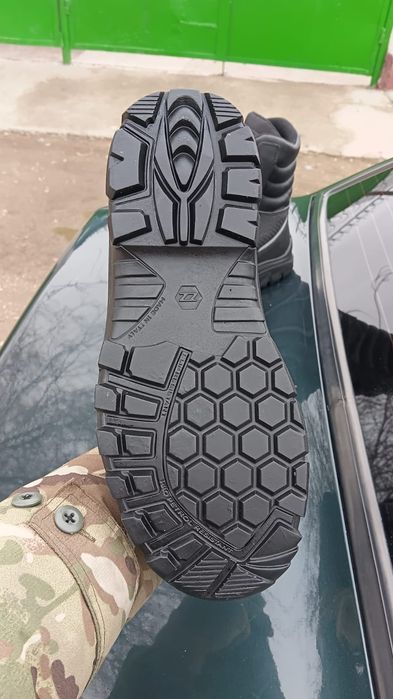 Оригинал спецботинка сатылады!
Табаны құйма табан, су өтпейді.
Италияд