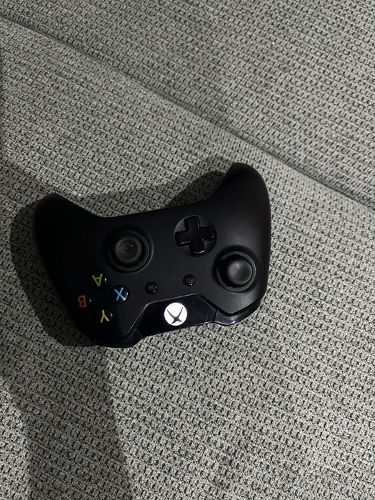 Xbox one 1 TB +un controller