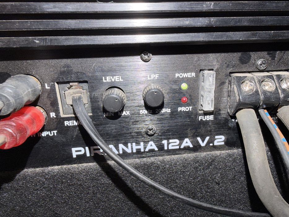 Сабвуфер DL PIRANHA 12