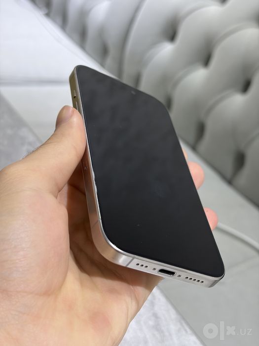 Iphone 15 pro 100% holati tinniq