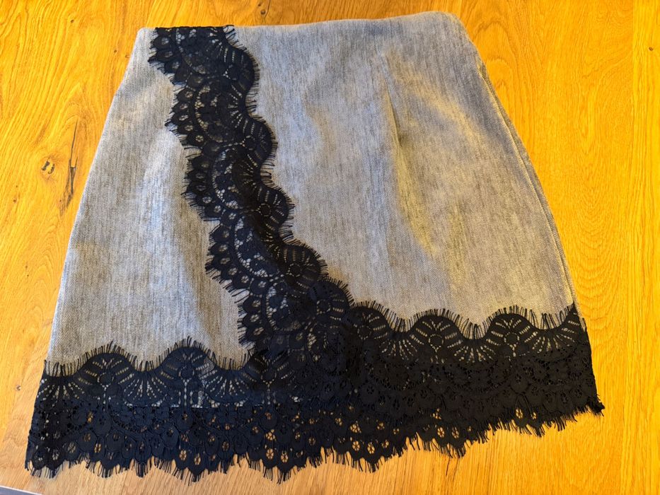 Сако пола с дантела костюм