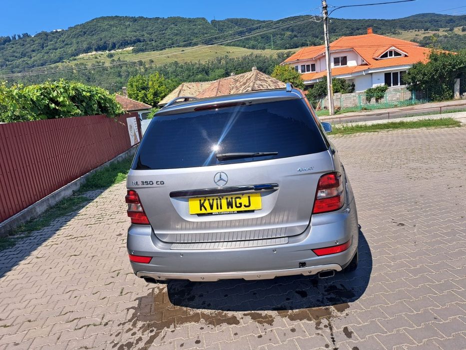 Haion spate Mercedes ML bară spate Mercedes ML portieră Mercedes ML