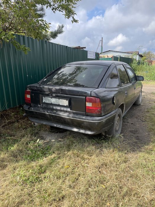 срочно продам opel vectra a