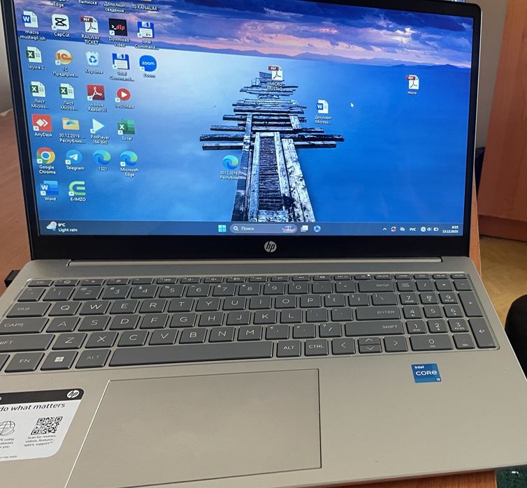 HP Laptop 15-fd0005dx