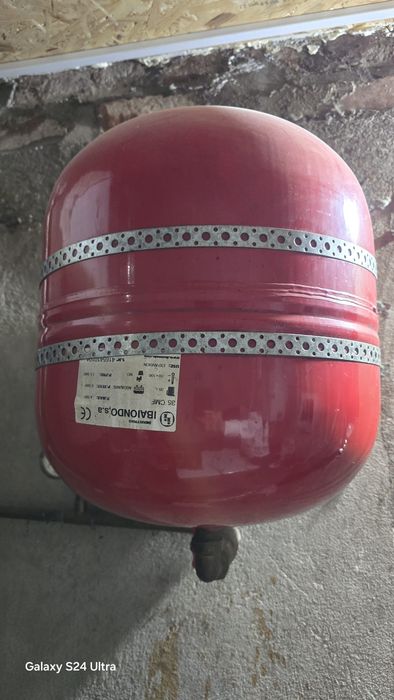 Centrala pe lemne