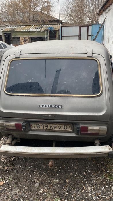 Продам ниву 2121