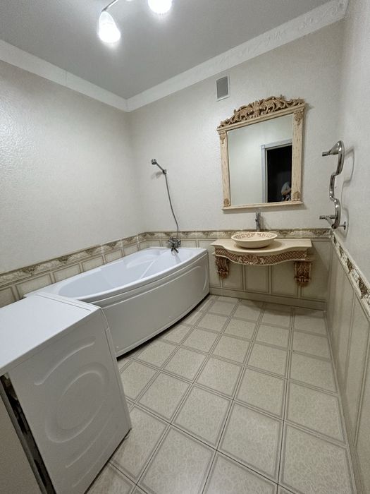 Продам квартиру жк Шатер