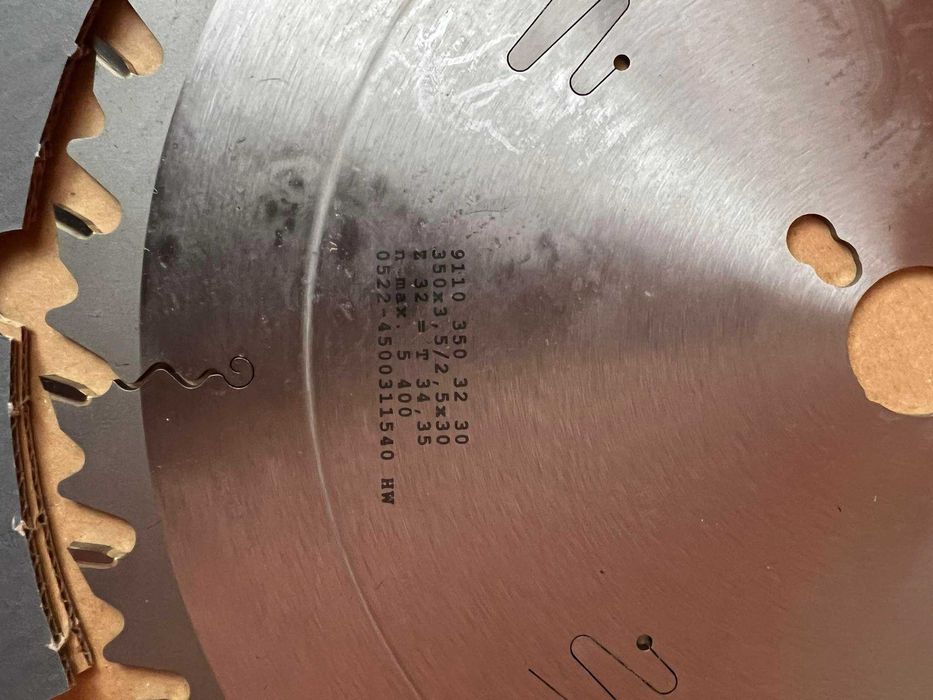 Универсален диск за циркуляр