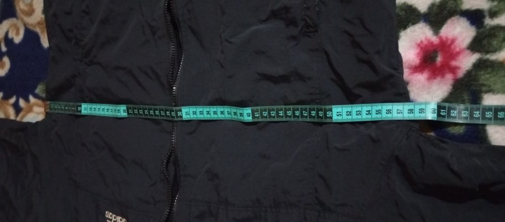 Куртка Адидас б/у