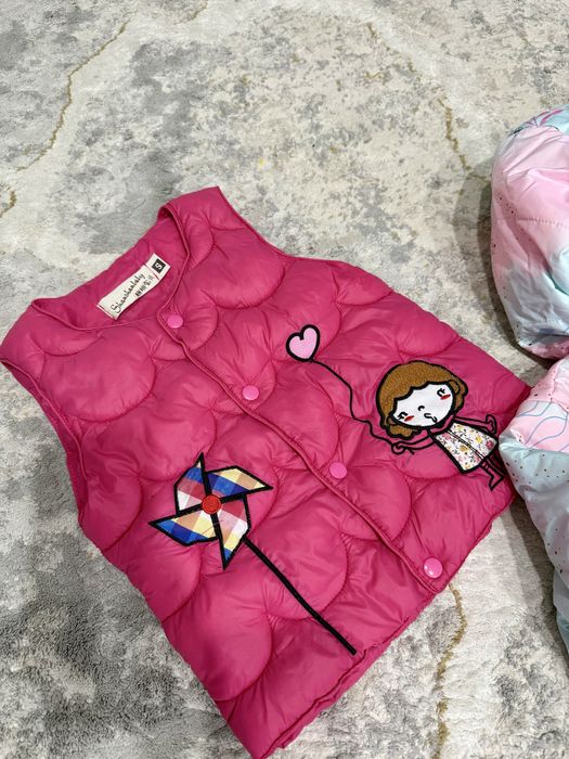 Куртки на девочку