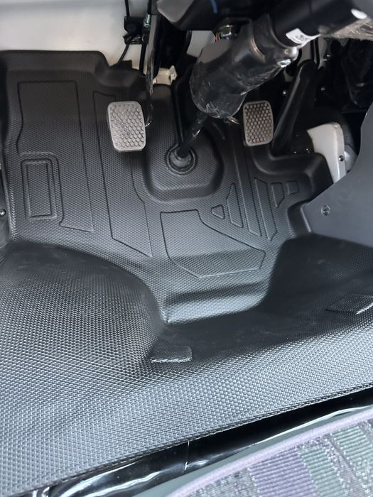 2025 Oq Damas srochna sotiladi