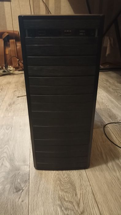 Продам корпус для офисного ПК