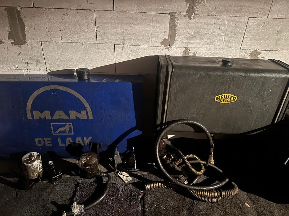 Vand chituri de basculare