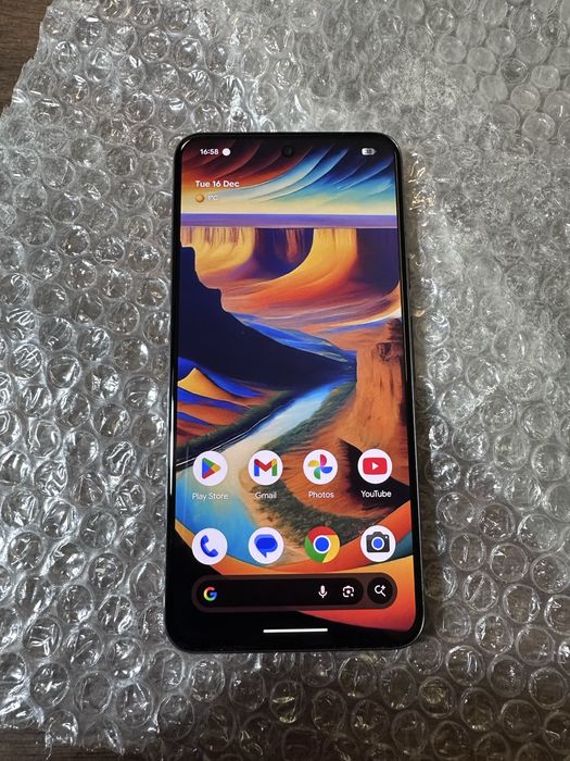 Vând telefon Google Pixel 8 de 128GB-liber de retea-stare foarte bună