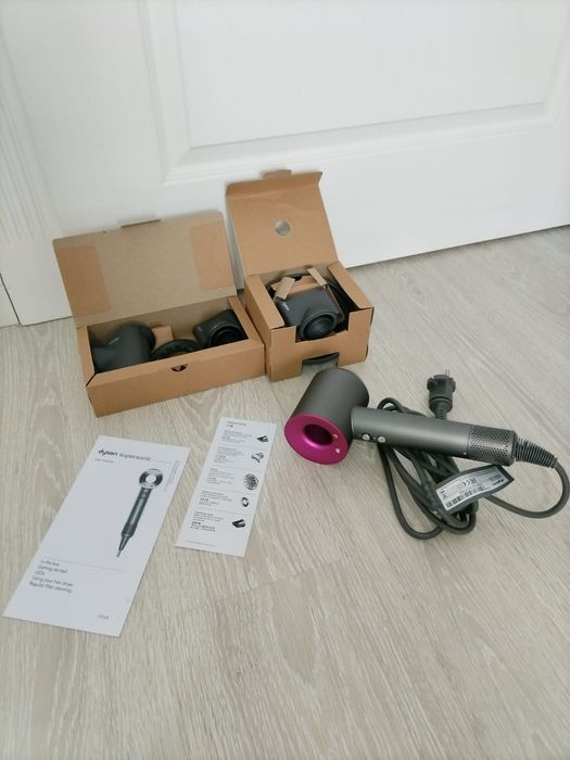 Uscator de par cu ionizare