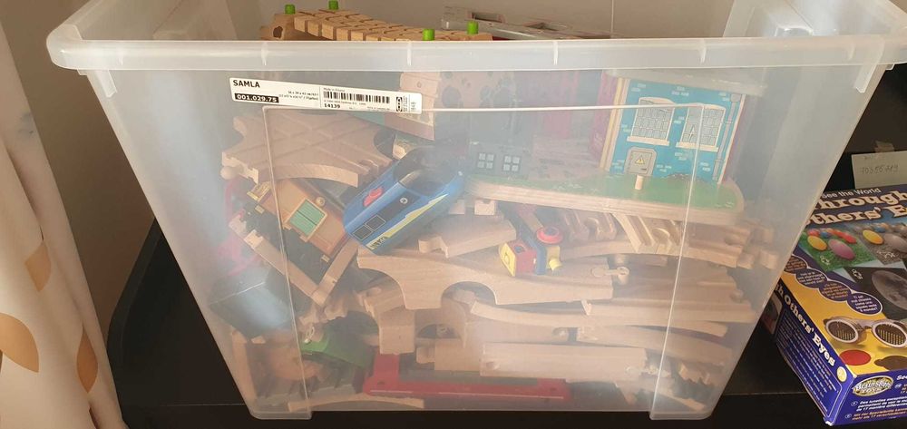 Vand colectie de jucarii