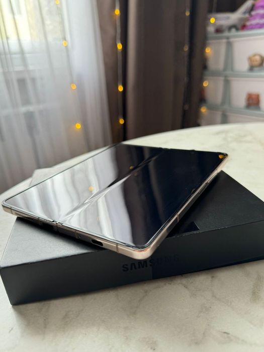 Samsung galaxy fold 4 256gb