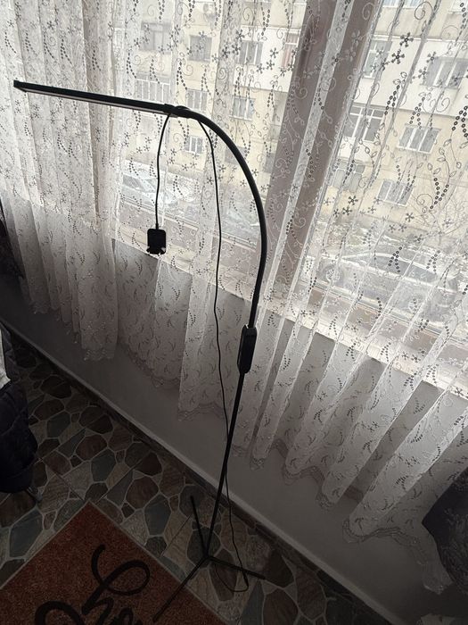 Vand produse pentru extensii gene