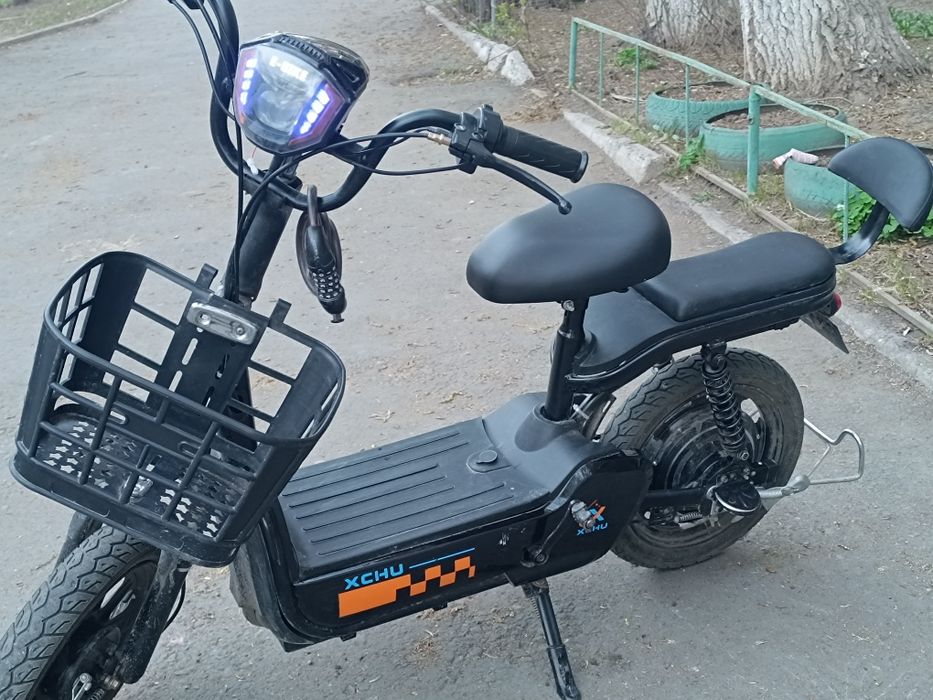 Продам скутер за 75-80 К