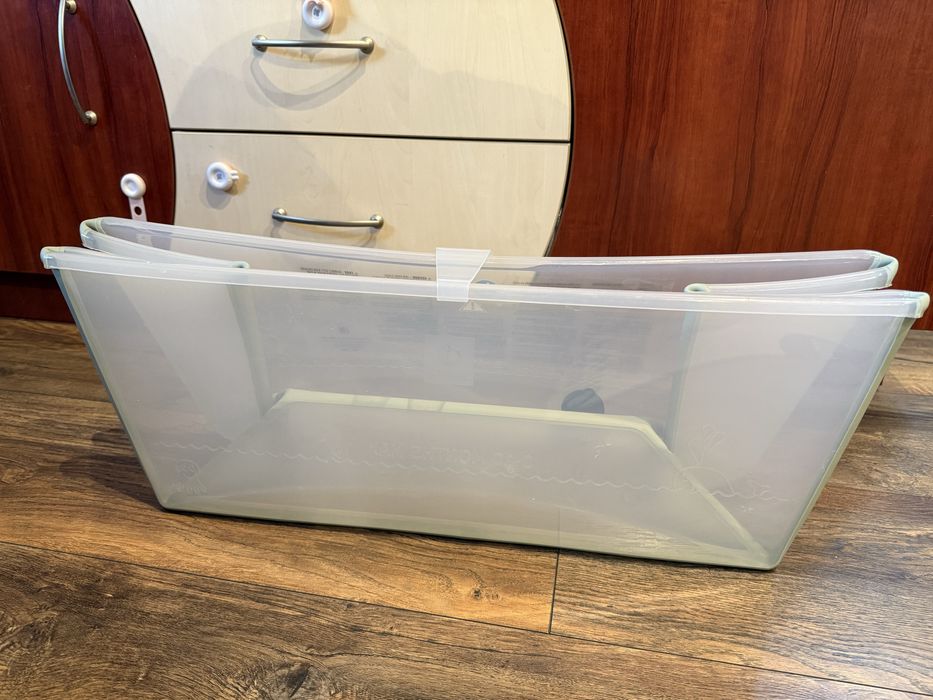 Вана със стойка Stokke