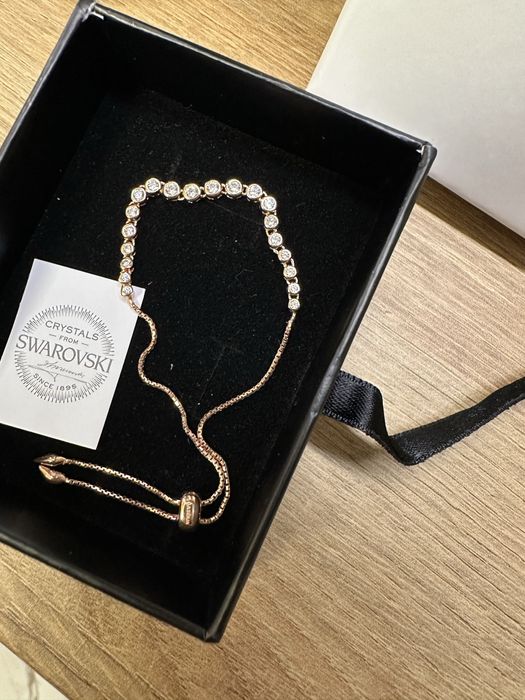 Гривна Swarovski -pink gold