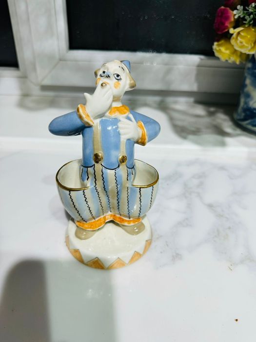 Продам различные сувениры, прочтите описание.