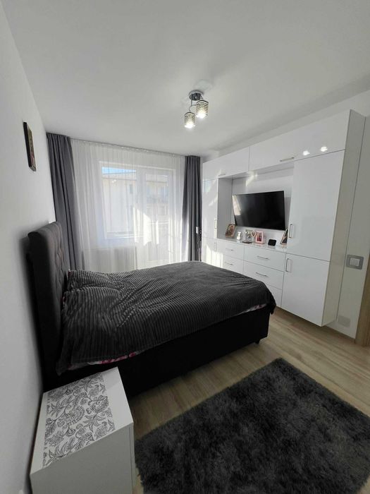 Vând apartament cu 1 dormitor și living – Florești, zona Terra