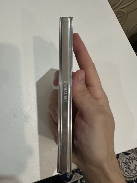 Продам samsung z fold 5