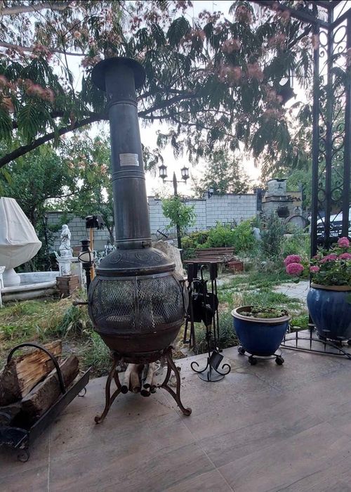 Продавам столове и маса+ люлка + скандинавска камина. Вижте снимките и цените в обавата