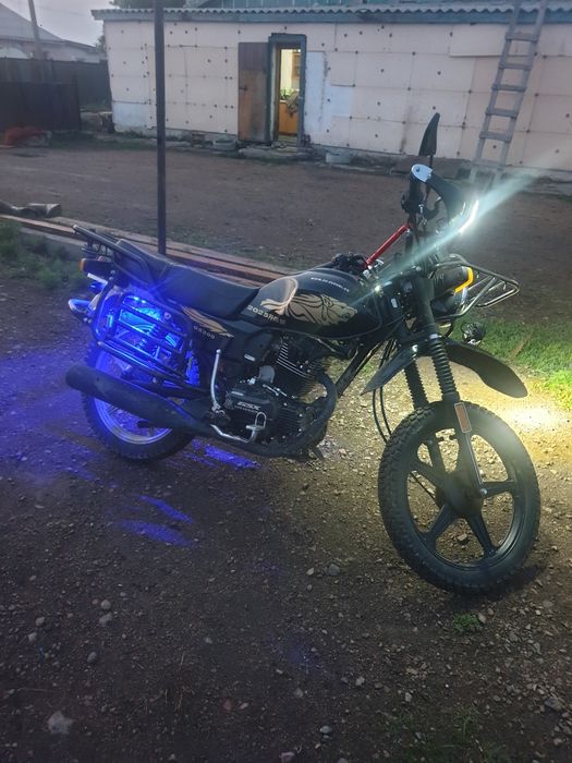 Suzuki gsx 200cc