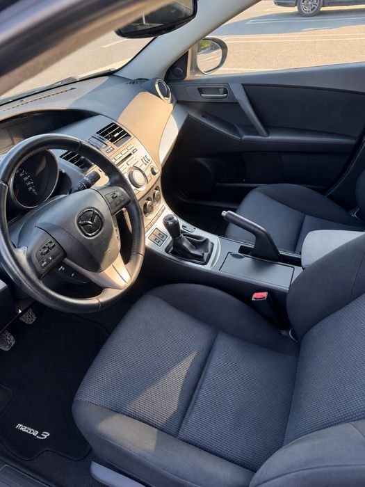 MAZDA 3 2010 — imagine 4