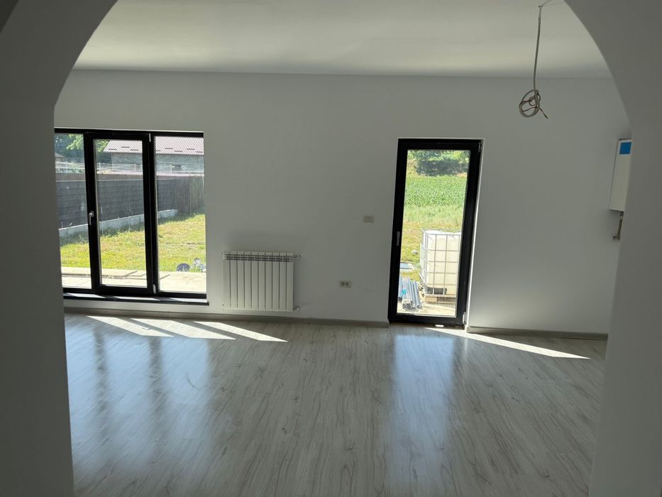 Vand casa P+M construita in2025 stauceni toate utilitatile