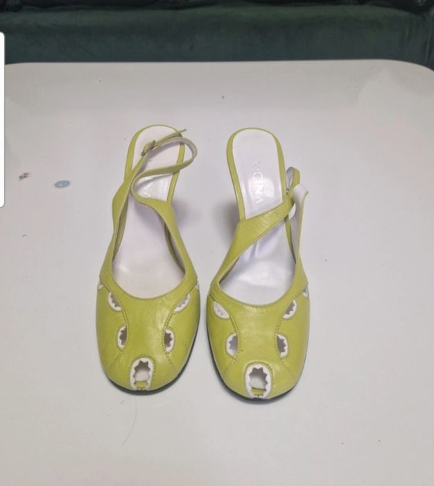 Pantofi din piele Vicina,noi fără cutie