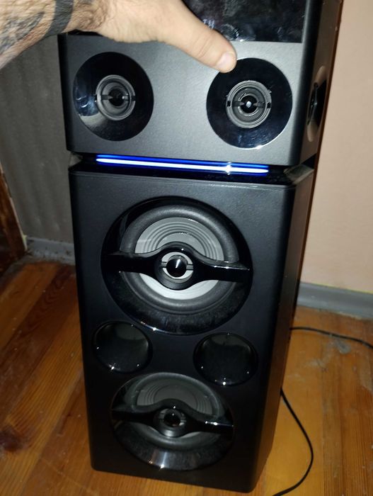 Мощна тонколона panasonic