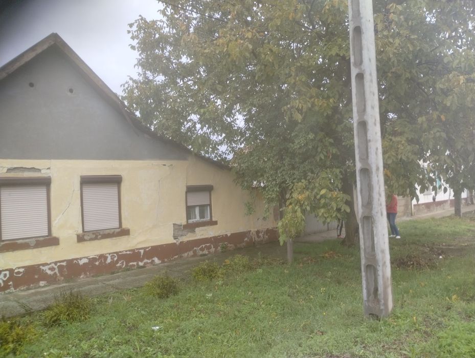 Vand casa in Batania(Battonya)